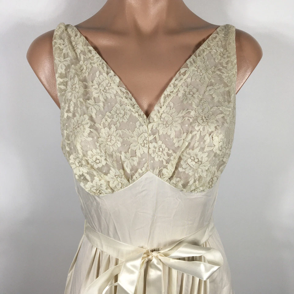 Винтажный 60-х VANITY FAIR слоновой кости платье скольжения Sissy кружева кромки отделки 32 ночная рубашка подпоясанный - Изображение 3 из 4