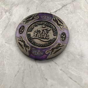 $2.50 1998 HOLLYWOOD  PARK CA Year of the Tiger casino chip
