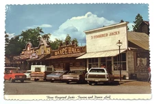 Postcard Three Fingered Jacks Tavern, Saloon, Winthrop, Washington