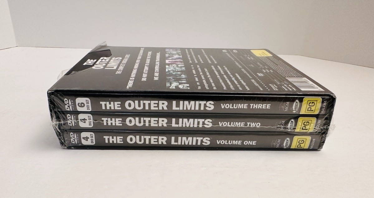 その他 Outer Limits Original Series Complete Box Set [DVD] Outer Limits Original Series Complete Box Set (DVD, 2016, 14