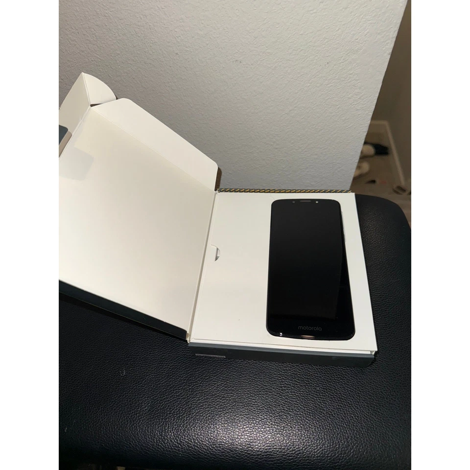 Motorola Moto G6 Play XT1922-7 – 16GB Boost Mobile, Open Box, New Condition - Image 2 of 3