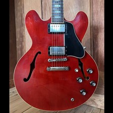 Gibson ES-335 Red Memphis Semi-Hollow Blocco Chitarra Elettrica Nel 2005 Chitarra