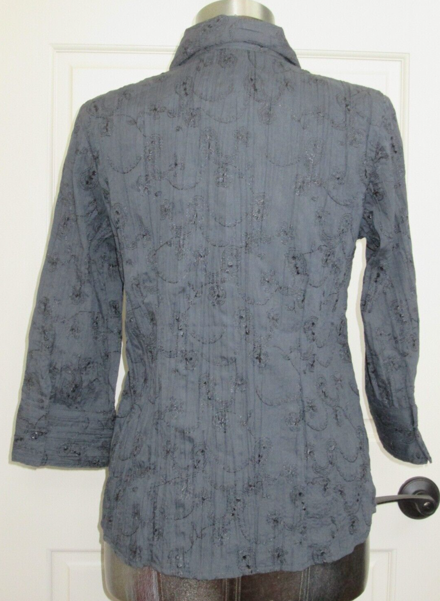 St Johns Bay Gray Embroidered Top Womens Size M Chest 36 3/4