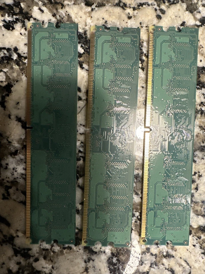 3GB 3x1GB PC2 5300 DDR2-667 SAMSUNG M378T2863RZS-CE6 MEMORY KIT Lenovo 41X4256 - Image 2 of 2