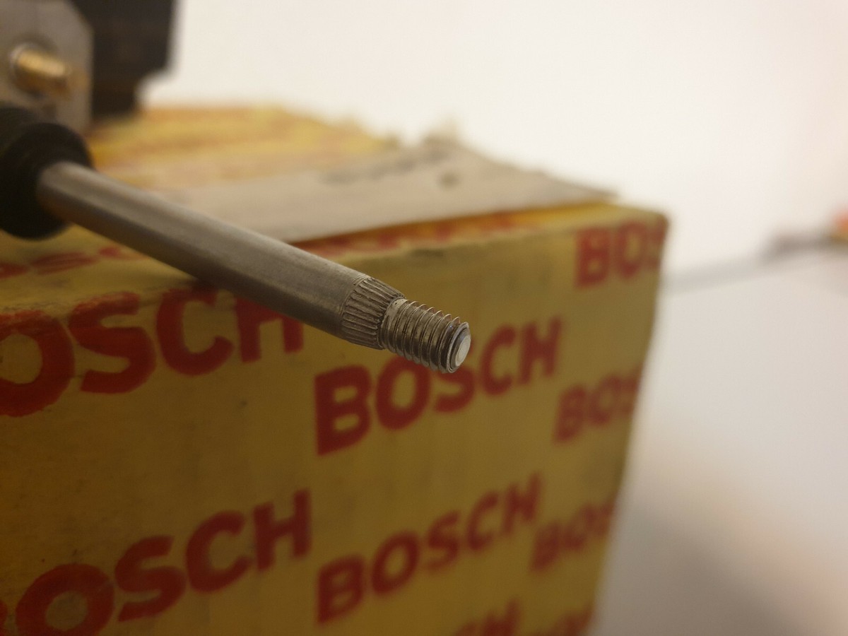 NEU NOS Mercedes W123 C123 S123 Scheinwerferreinigung Motor Wiper 