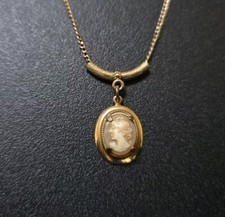 Vintage Mid-Century Yellow Gold Fill Shell Cameo Slide Pendant Necklace
