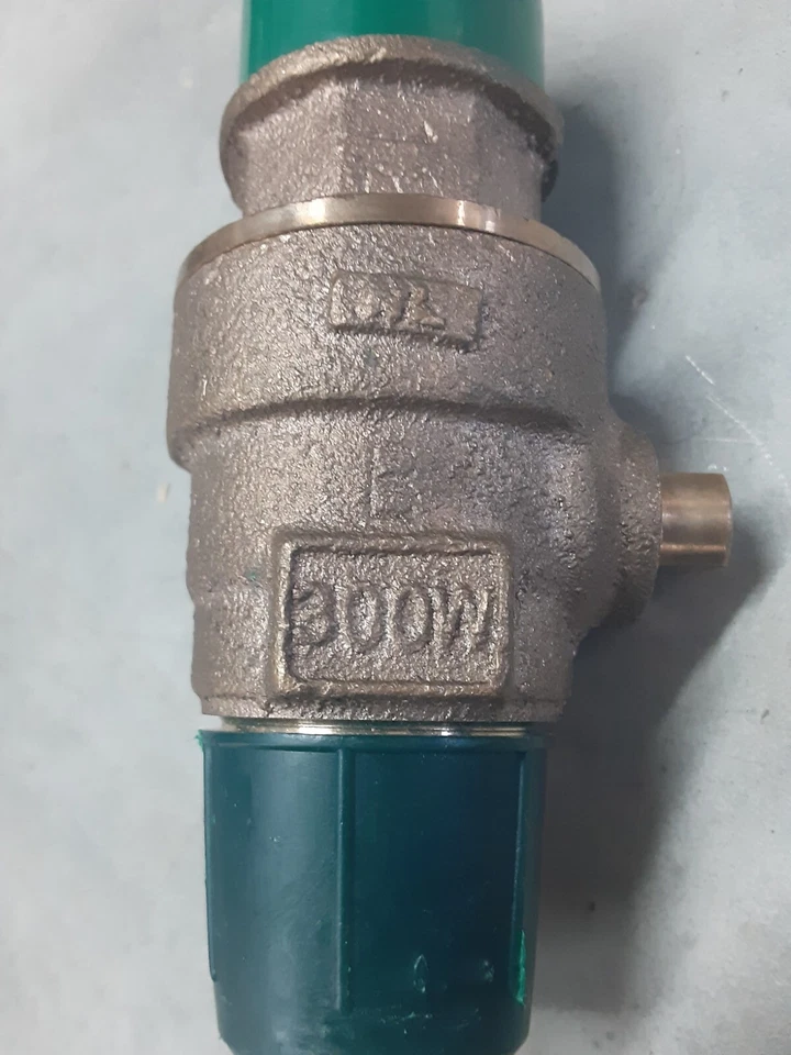 Válvula 3/4" AY McDonald Brass Ball Corp AWWA x INC MNPT 5140-010 sin plomo 300 PSI Foto 2 de 4