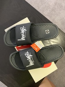 nike slippers size 12