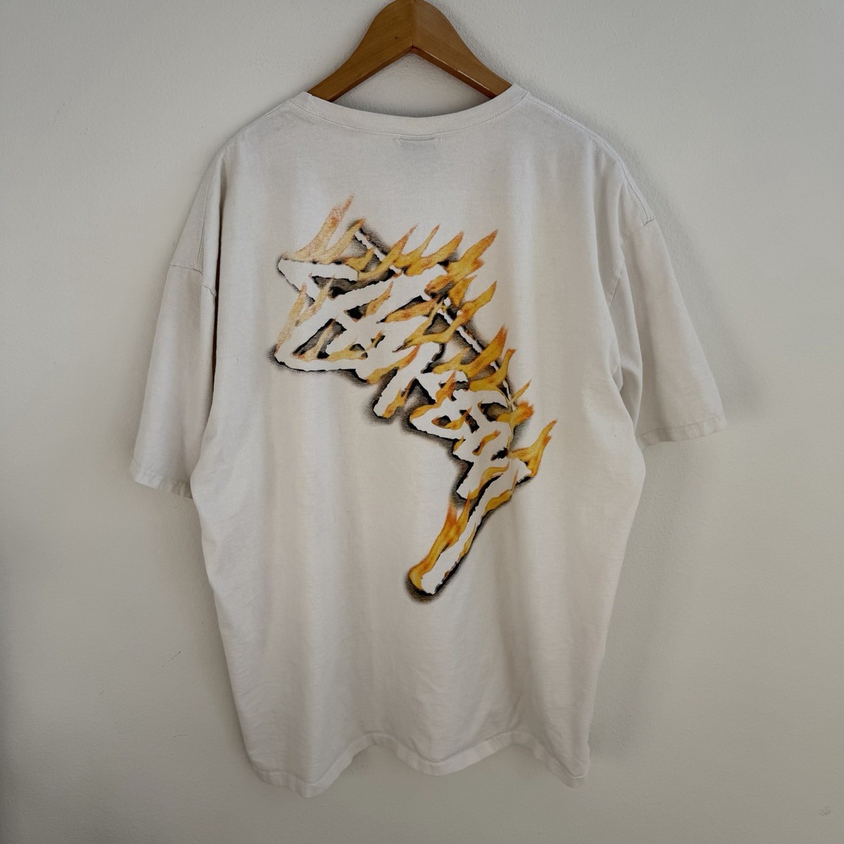 Stüssy White Logo Tee Flame Back Graphic Streetwear T-Shirt Size