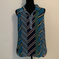 CAbi Ascot Top Womens Medium  Blue Green Style 3780 V Neck blouse sleeveless M