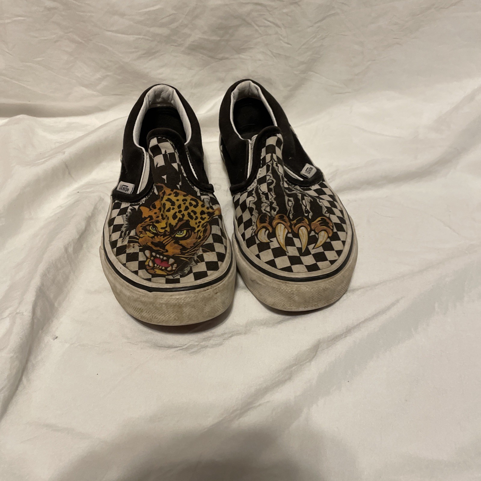 Vans Boys Size 2 Slip-On Loafers for Kids Casual Comfort-image