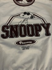 Peanuts Hooded Sweatshirt Snoopy Size Medium rare HTF shades cool snoopy
