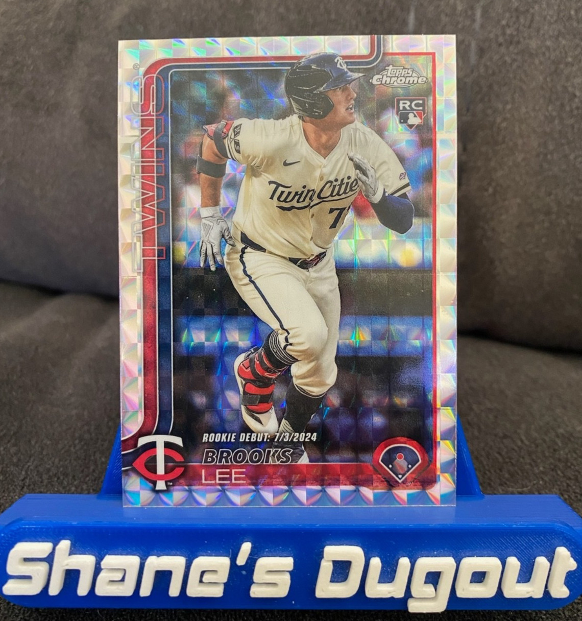 2025 Topps Chrome Update RC Debut Brooks Lee #USC6 Geometric Refractor - Twins