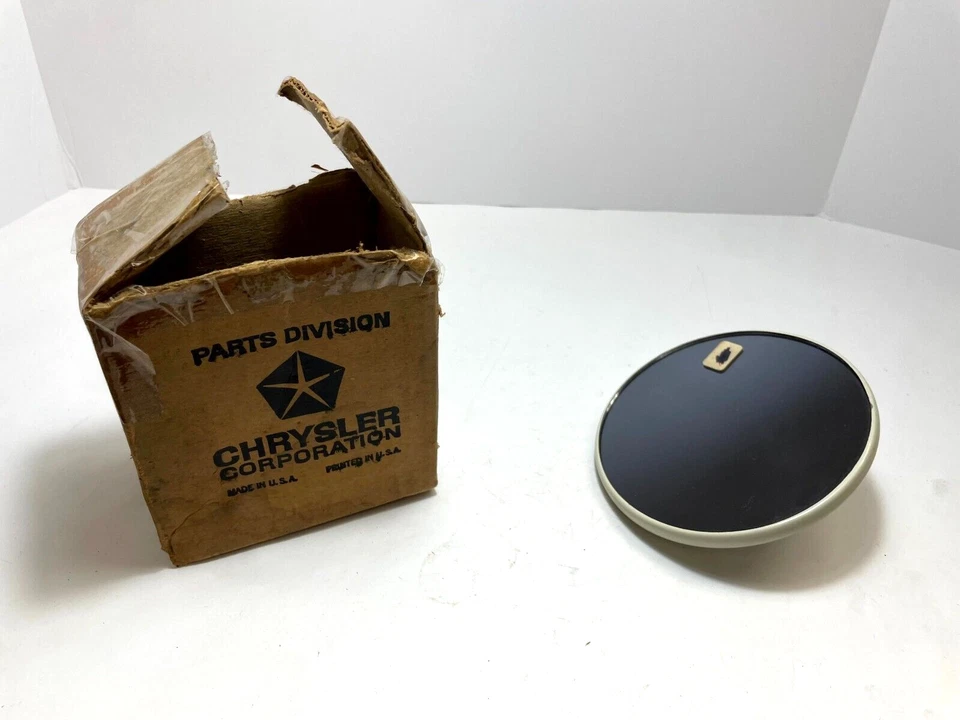 1967-1971 Dodge Truck A100 Round Mirror NOS . - Image 2 of 4