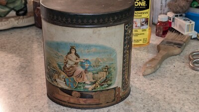 Antique Cigar Tin La Corona good plus condition w original cedar lining