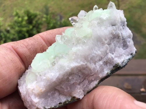 Apple Green Prehnite On Quartz with Babingtonite - Picture 8 of 12