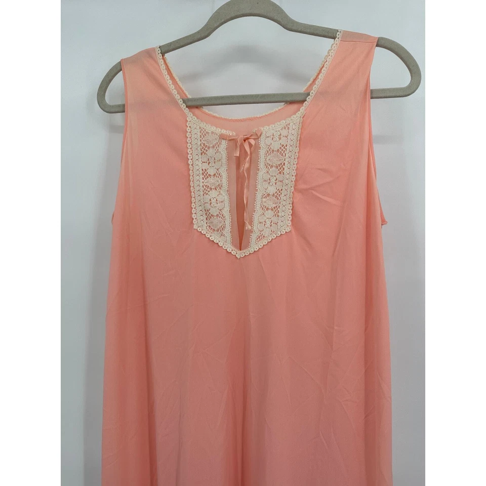 Vintage Lorraine Womens Nightgown Size L Peach Maxi Length Lace Feminine - Image 3 of 4