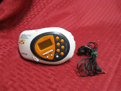 Sony Walkman S2 Sport TV/Weather/FM/AM radio clip on SRF-M80V  With Earbuds