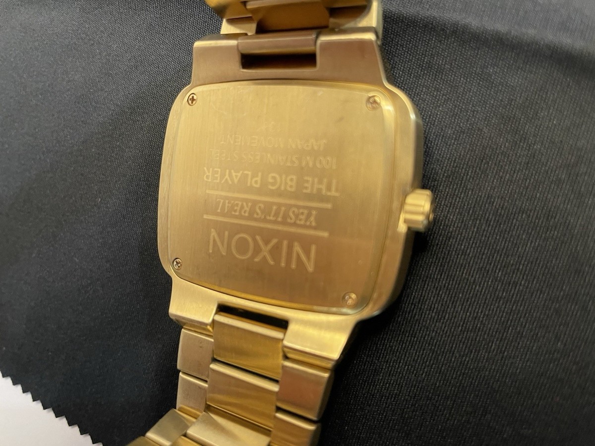Nixon The Big Player Gold Quartz Watch Very Rare Pristine
