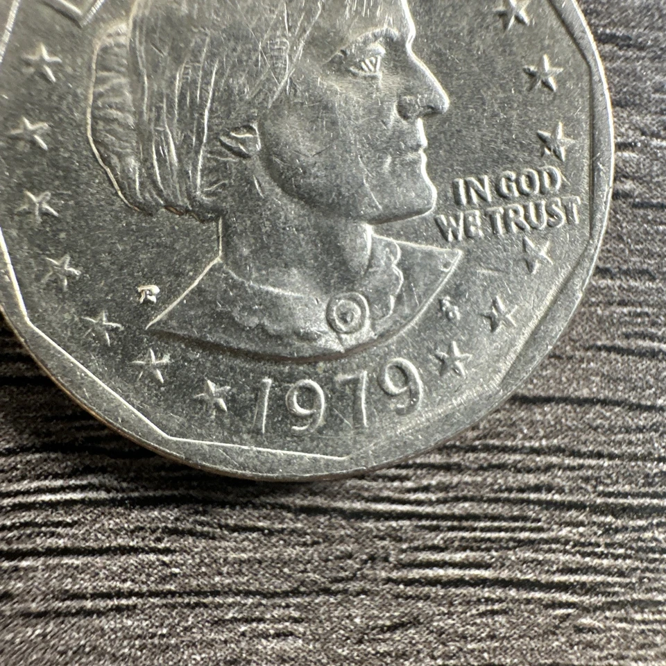 1979 Susan B Anthony P Dollar RARE FG Error & E Pluribus Dot. - Image 2 of 4