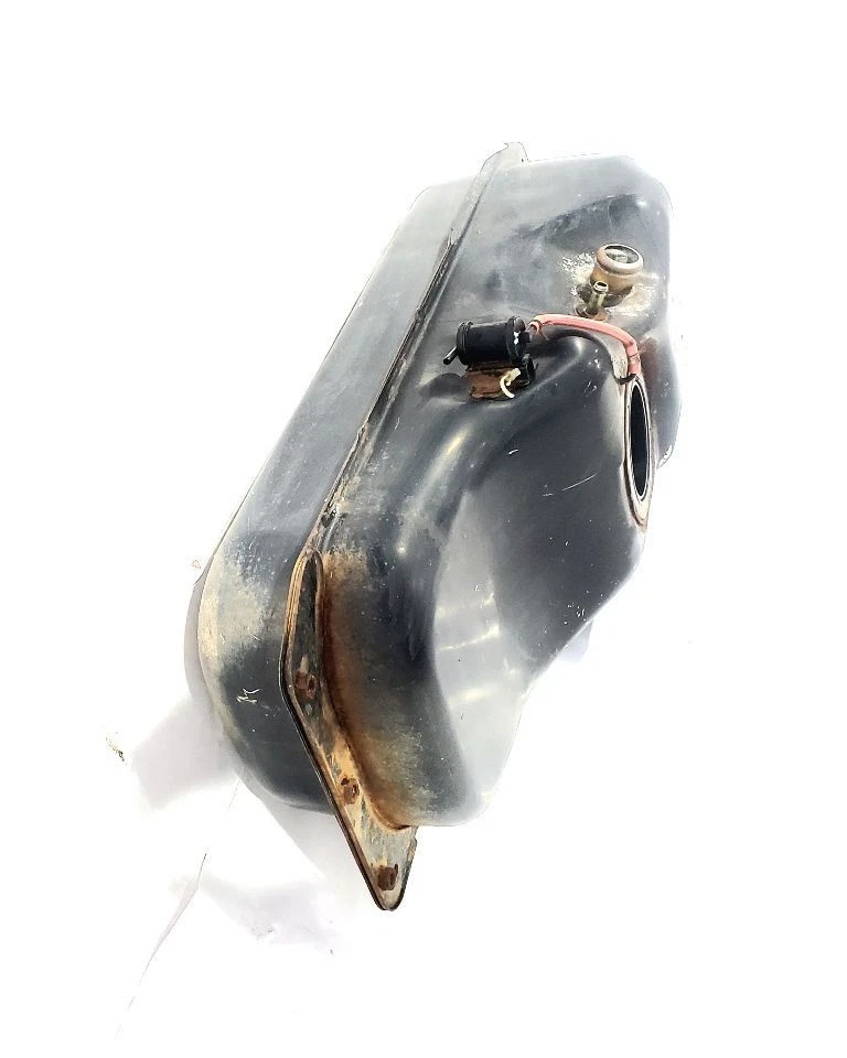 1995 年日产卡车原始设备制造商油箱 2.4L EFI RWD 15.9 加仑  — 第 4/4 张图片