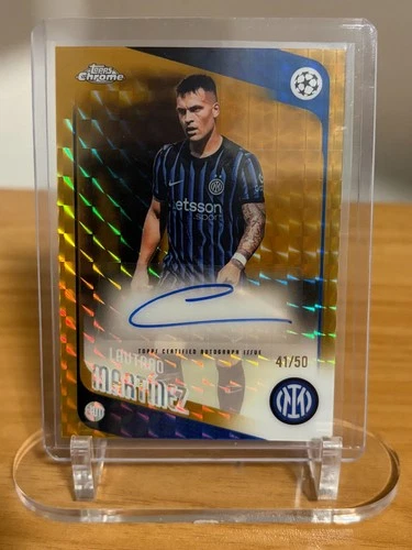 2025-26 Topps Chrome UCC Lautaro Martinez Gold Geometric Auto /50 Inter Milan
