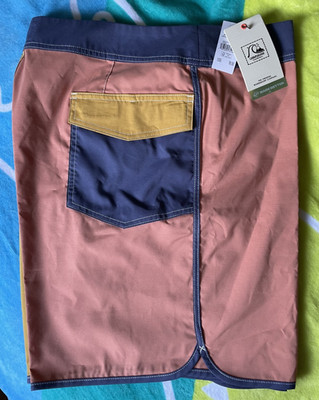Quicksilver The Original  JESTER Board Shorts MEN Size 38 scallop edges
