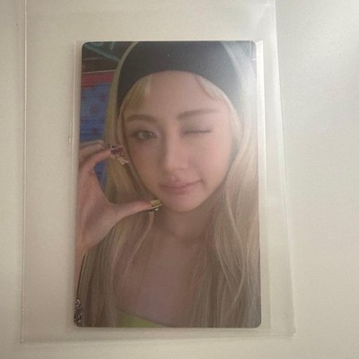LE SSERAFIM YUNJIN Trading Card