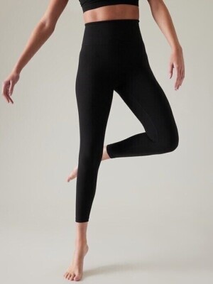 ATHLETA Black Ultra High Rise Elation 7/8 Tight Yoga  Small  NEW #599750
