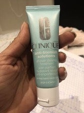 Clinque Anti Blemish Solutions 