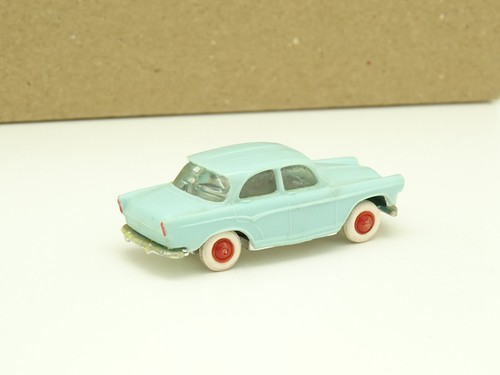 Norev Micro Miniaturas 1/86 HO - Simca Aronde P60 Azul Cielo - Imagen 2 de 3