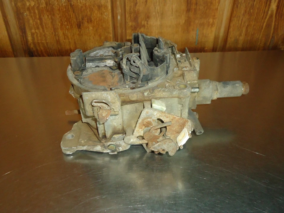 Carburador de 4 barriles Rochester Quadrajet 7029241 1969 Buick Riviera 430 V-8 Foto 3 de 4