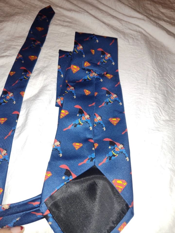 Corbata azul Superman & Shield Foto 3 de 4