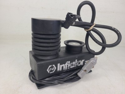 Black & Decker Inflator 200 9517 12V Air Compressor (TESTED)