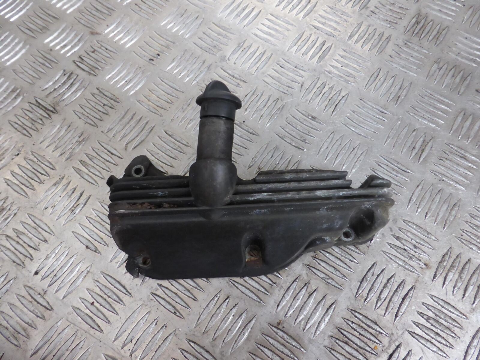 APRILIA SPORTCITY 250  2008 ENGINE COVER CASING FILLER NECK