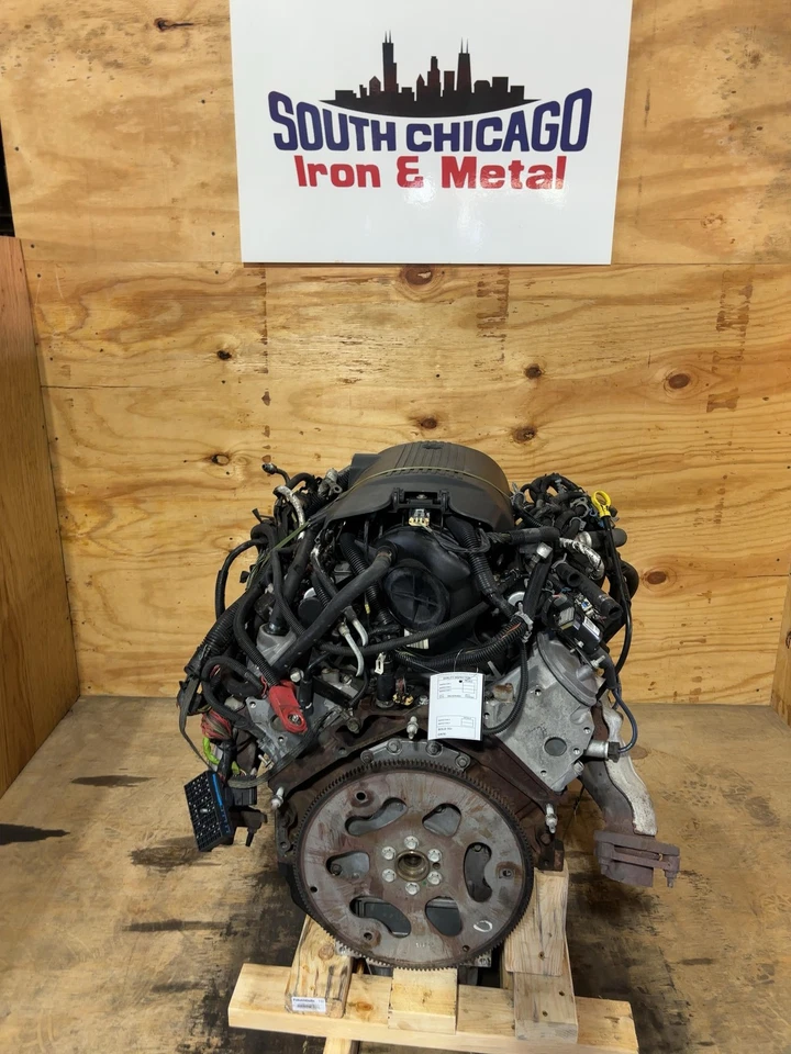 00 01 02 03 04 SUBURBAN 1500 Conjunto de motor/motor (5,3 l) Vin Z (8º dígito) Foto 2 de 4