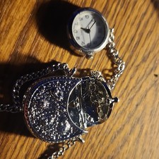 Full Hunter Quartz Pocket Watch Silver Tone White Dial Arabic Numerals Chain