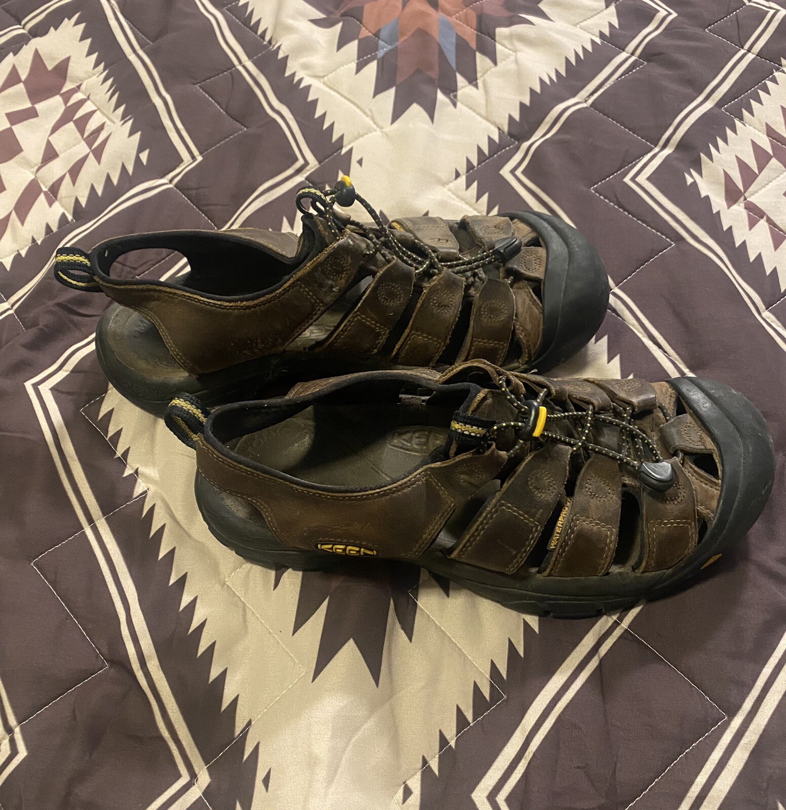 Sandali atletici Keen da uomo Newport marroni 1001870 in pelle da trekking impermeabili 10 M