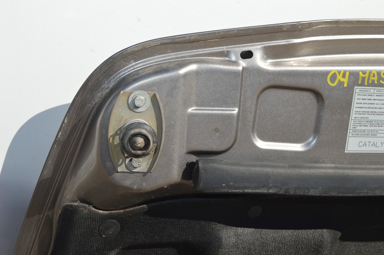 2004 M138 MASERATI GT COUPE FRONT HOOD BONNET PANEL ASSEMBLY GRAY