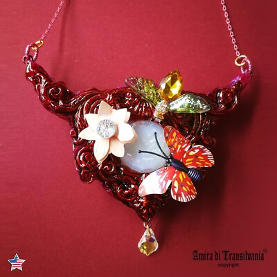 Butterfly Flower Necklace Floral Charm Baroque Pendant Bee Insect Art Deco Stone