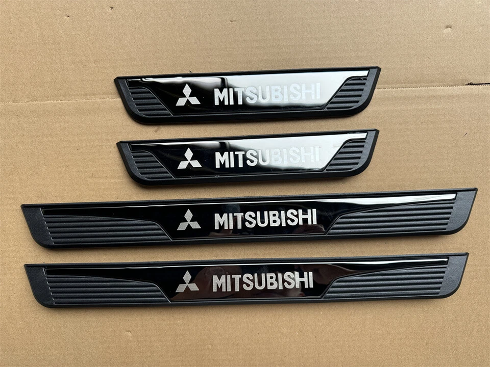 Protector de placa de cubierta de umbral de puerta de automóvil para accesorios Mitsubishi Outlander Foto 2 de 4