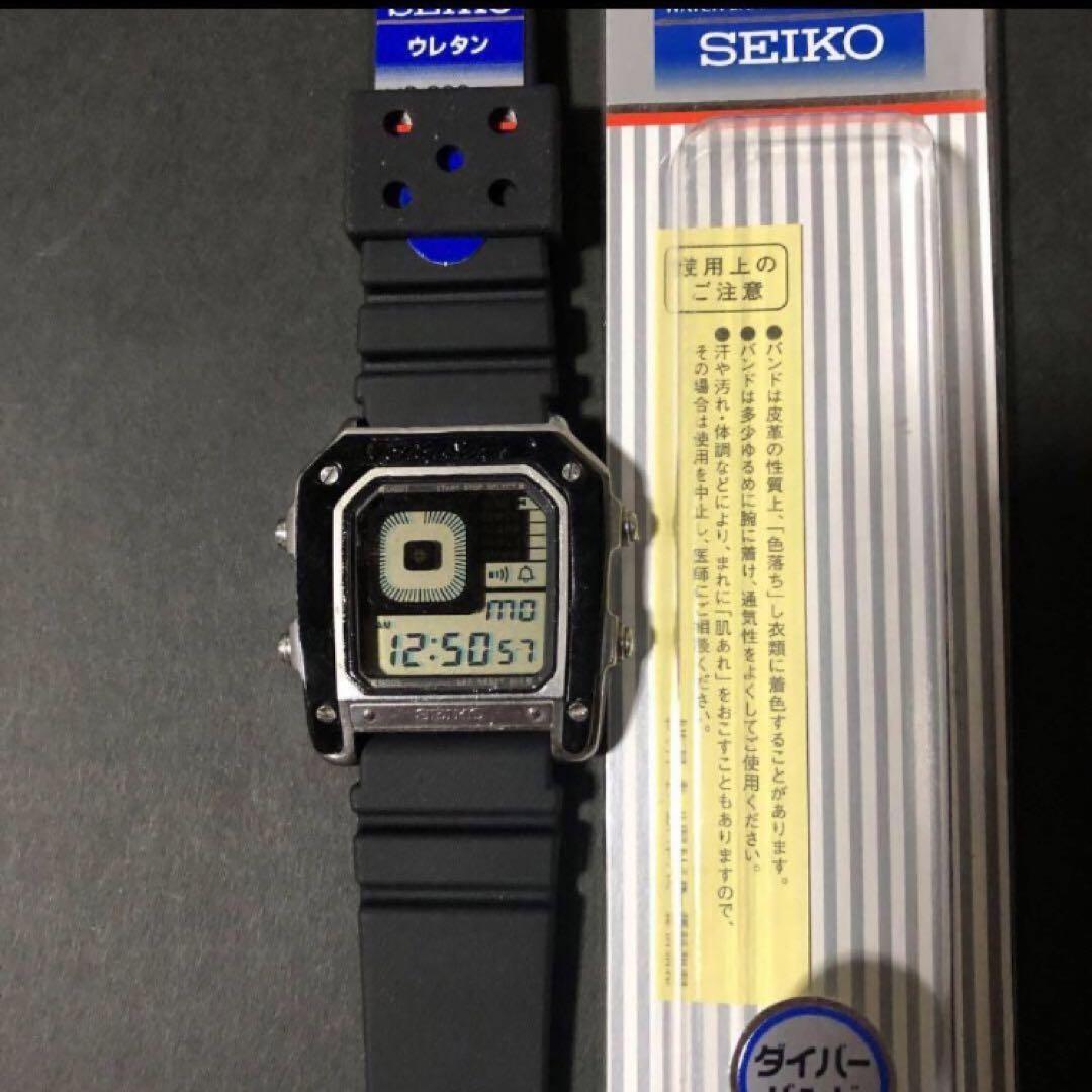 used Seiko G757-5000 James Bond Octopussy Chrono Alarm Quartz LCD