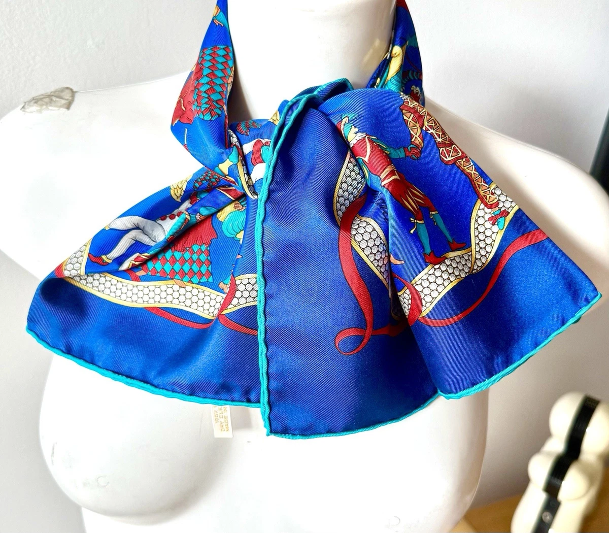 Foulard Vintage Années 70 Michel Delain - Polyester Polychrome - Motif Géométrique Et Fleurs