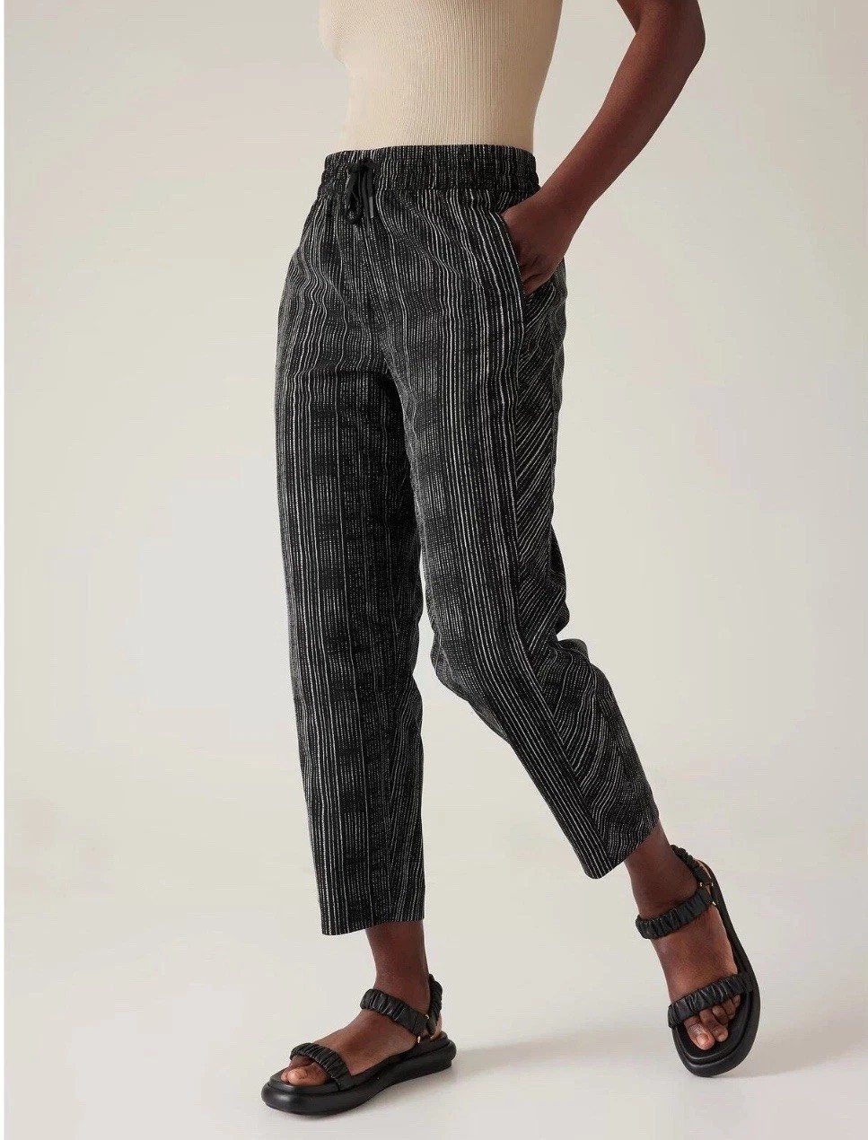 ATHLETA Arrival Pants Black Amara Stripe Drawstring High Rise Cropped Size 16