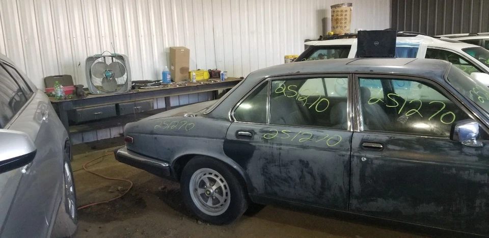 Booster de freio elétrico compatível com 74-87 XJ6 2111726 - Imagem 2 de 4