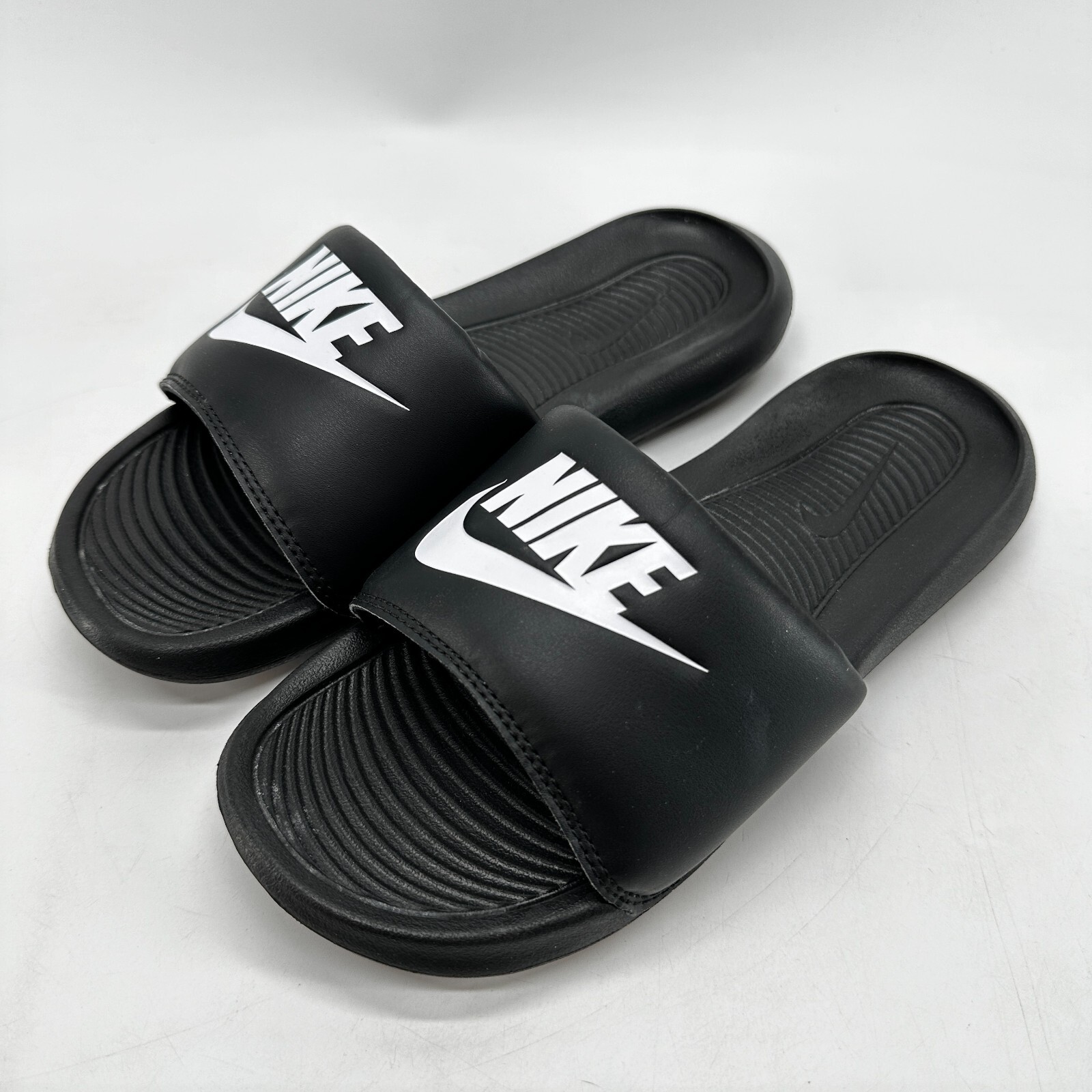 APL Nike Victori One CN9677 005 sandali slide neri donna 6 slip on