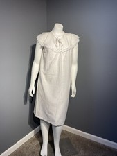 Vintage Handmade Nightgown Size S/M white With Rosettes