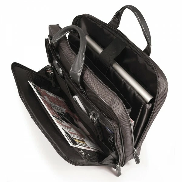 Maletín para portátil Mobile Edge 16" Select de nailon Foto 4 de 4