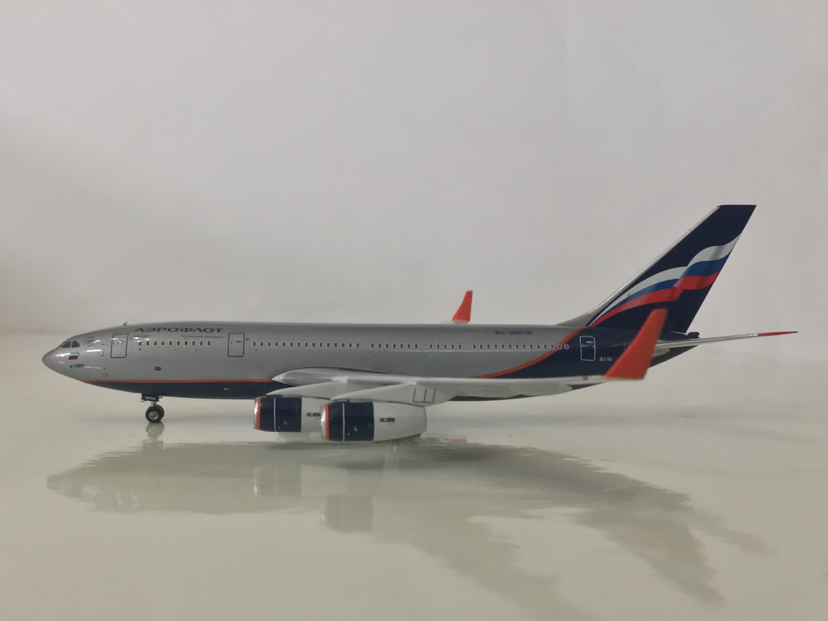 Phoenix 1:400 AEROFLOT Ilyushin IL-96-300 | eBay