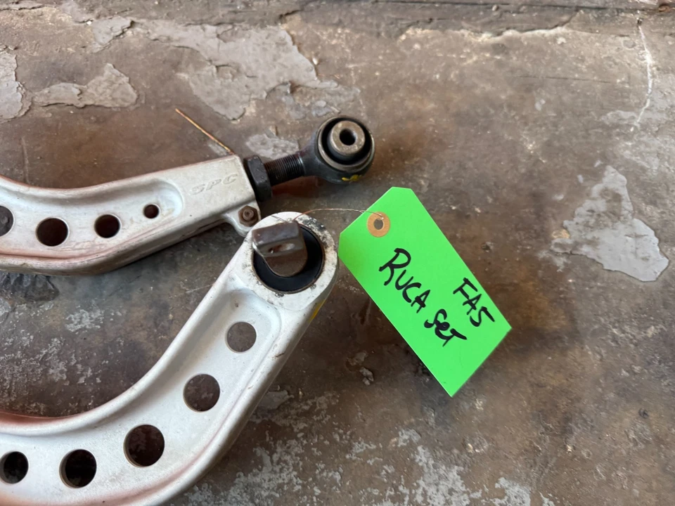 06-11 HONDA CIVIC - SPC BRAND - ADJUSTABLE REAR UPPER CONTROL ARMS CAMBER KIT - Image 3 of 4